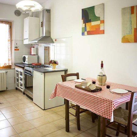 Cheap Apartment In The Old Village Colle Val D'Elsa Exterior photo